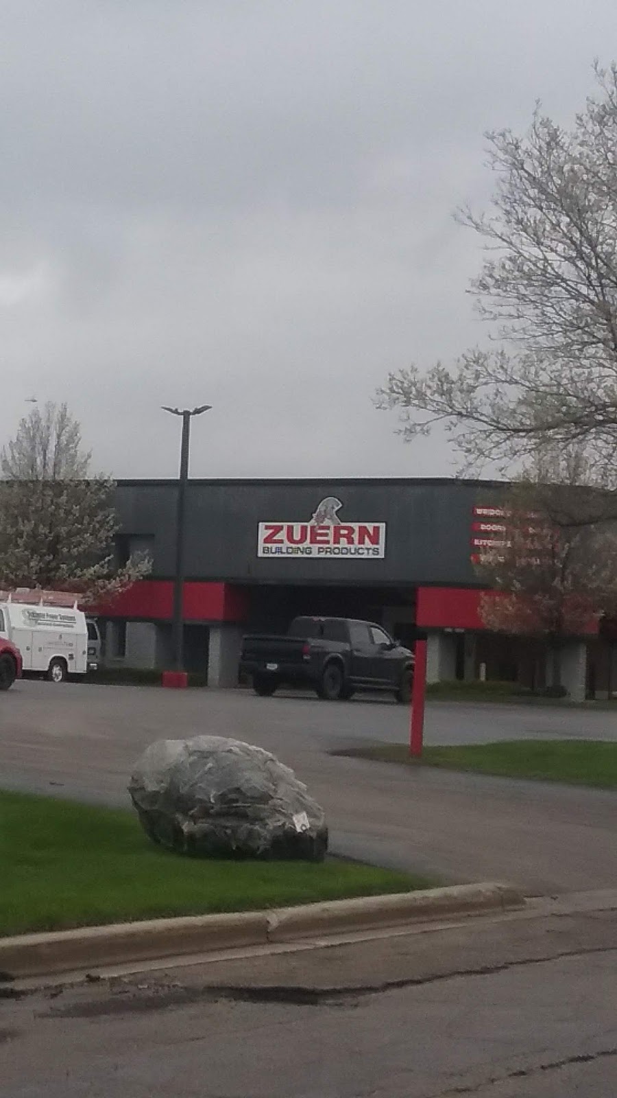 Zuern Building Products & Design Center | N144W5800 Pioneer Rd, Cedarburg, WI 53012, USA | Phone: (262) 375-9400