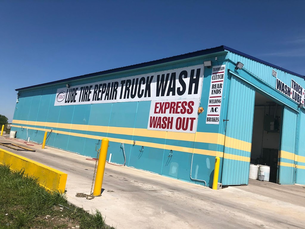 Gill Express Truck/Trailer Repair & Wash | 850 N 163rd E Ave, Tulsa, OK 74116, USA | Phone: (918) 234-9274