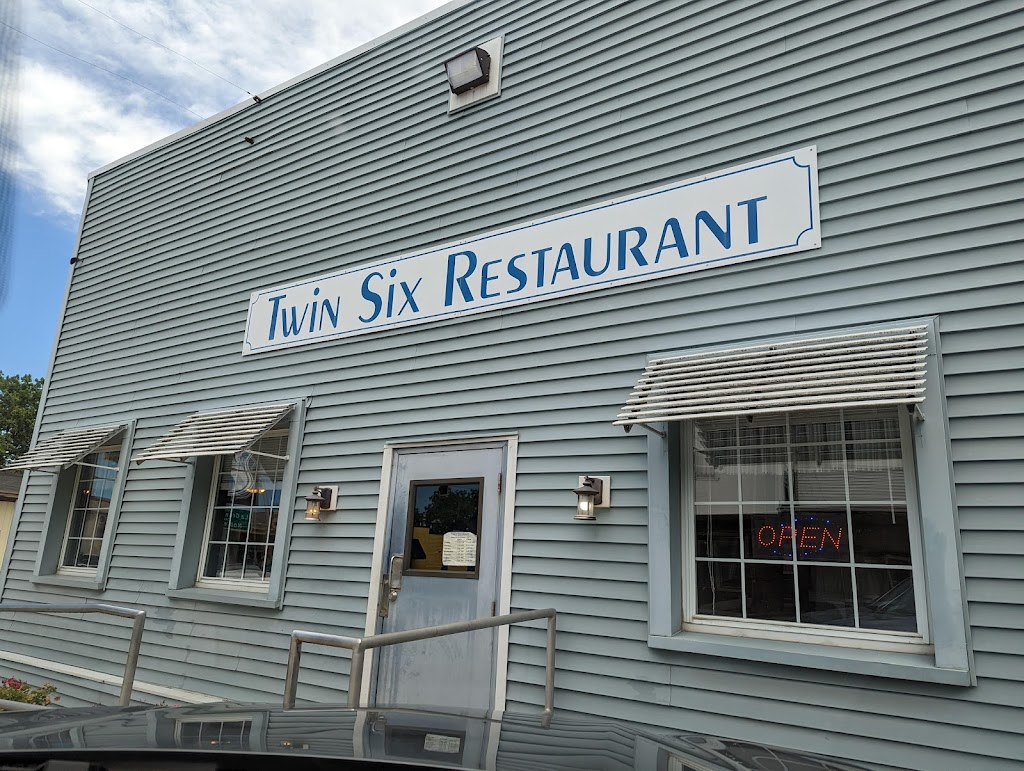 Twin Six Restaurant | 101 S Main St, Wolcottville, IN 46795, USA | Phone: (260) 854-2002