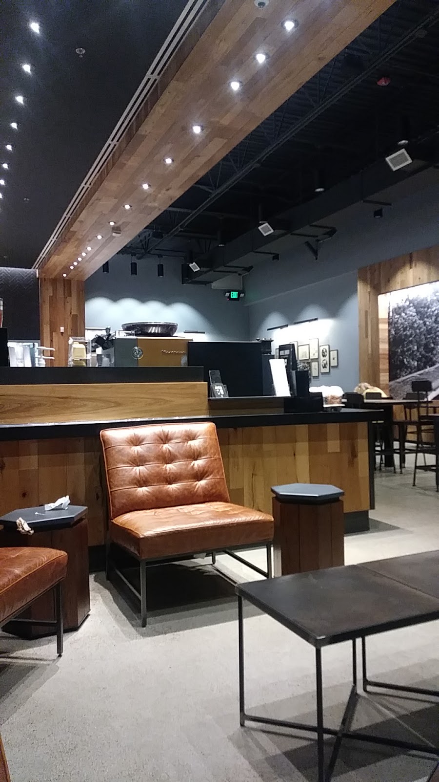 Starbucks | 2970 Fort Worth Hwy, Hudson Oaks, TX 76087, USA | Phone: (817) 599-6131