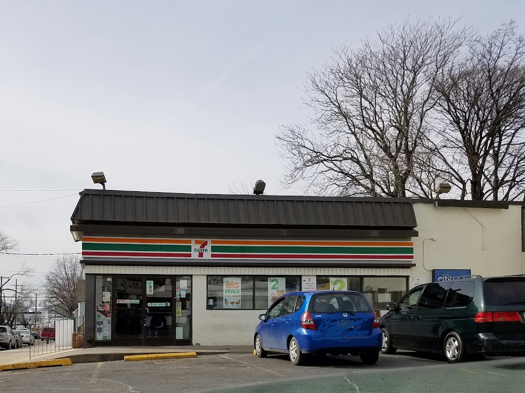 7-Eleven | 22-50 College Point Blvd, Queens, NY 11356, USA | Phone: (718) 358-5040