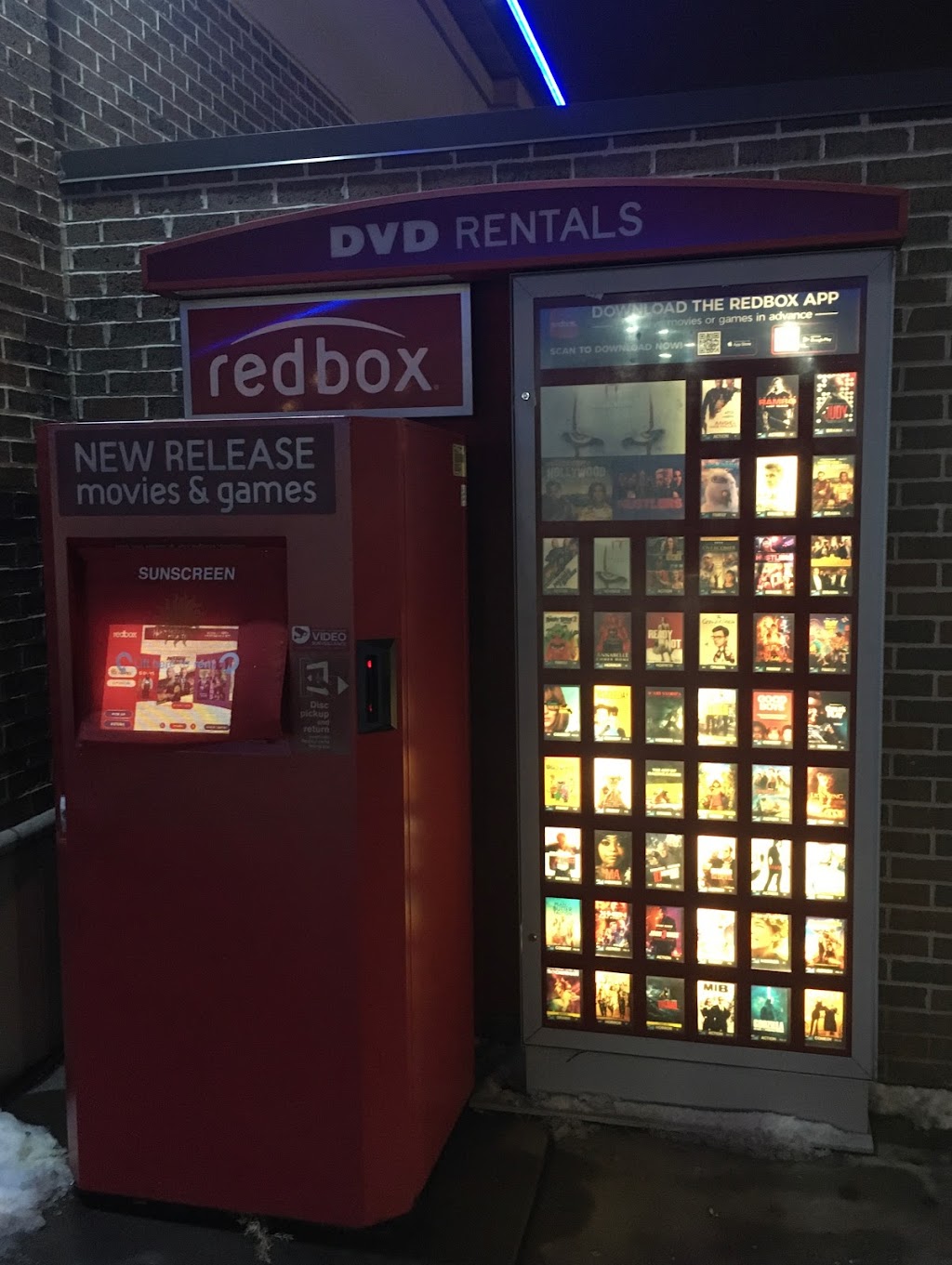 Redbox | 7180 N 42nd Ave, New Hope, MN 55427, USA | Phone: (866) 733-2693