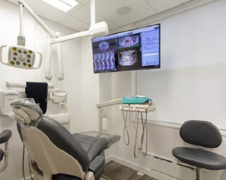 Manhattan Periodontics & Implant Dentistry | 121 East 60th St, Ste 6C1, New York, NY 10022, United States | Phone: (212) 644-4477