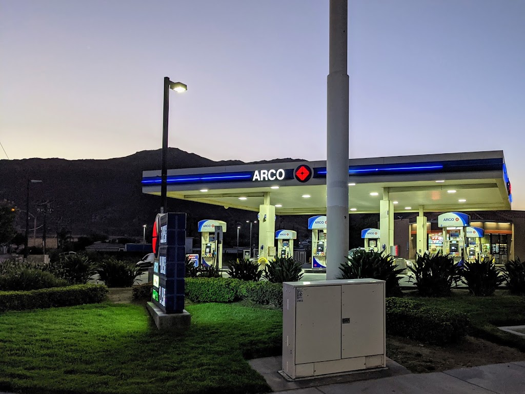 ARCO | 2985 Rubidoux Blvd, Riverside, CA 92509, USA | Phone: (951) 683-2660