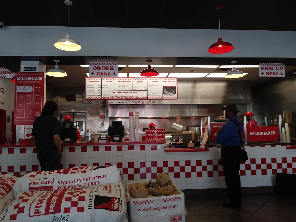 Five Guys | 233 Main St, Madison, NJ 07940 | Phone: (973) 845-4295