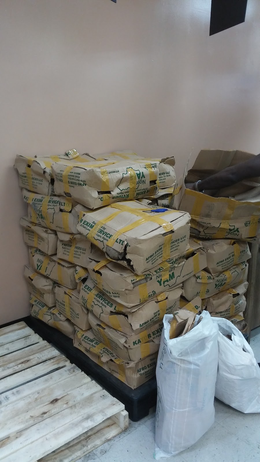 Lolas Farmers Market | 4070 N Belt Line Rd, Irving, TX 75038, USA | Phone: (972) 600-8106