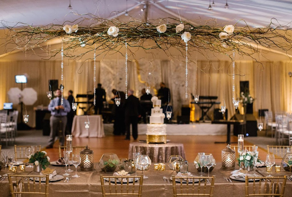 Meadowbrook Country Club | 200 Meadowbrook Country Club Estates, Ballwin, MO 63011, USA | Phone: (636) 227-5361