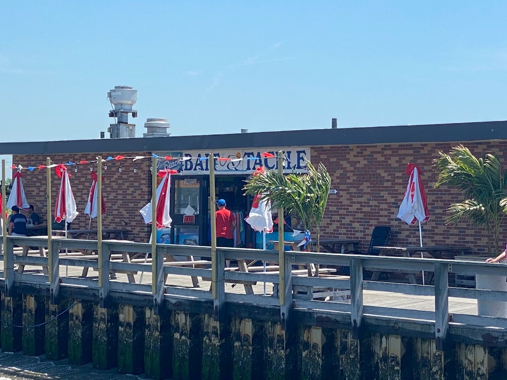 Jones Beach Bait and Tackle - Field 10 Concession | Jones Beach Field, 10 585 NY-909E, Wantagh, NY 11793, USA | Phone: (516) 785-2248