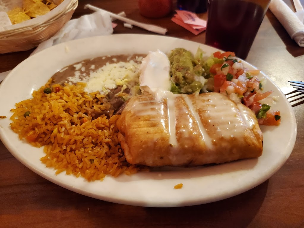 El Mezcal Mexican Restaurant | 705 Texas Blvd # B, Bethalto, IL 62010, USA | Phone: (618) 377-8902
