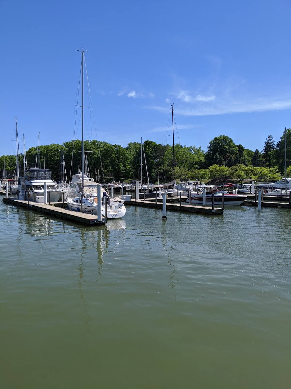 Mentor Harbor Yachting Club | 5330 Coronada Dr, Mentor, OH 44060, USA | Phone: (440) 257-7214