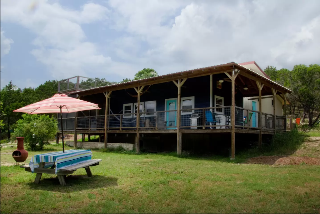 Hillside Hideaway | 431 Box Canyon Rd, Wimberley, TX 78676 | Phone: (512) 585-9367