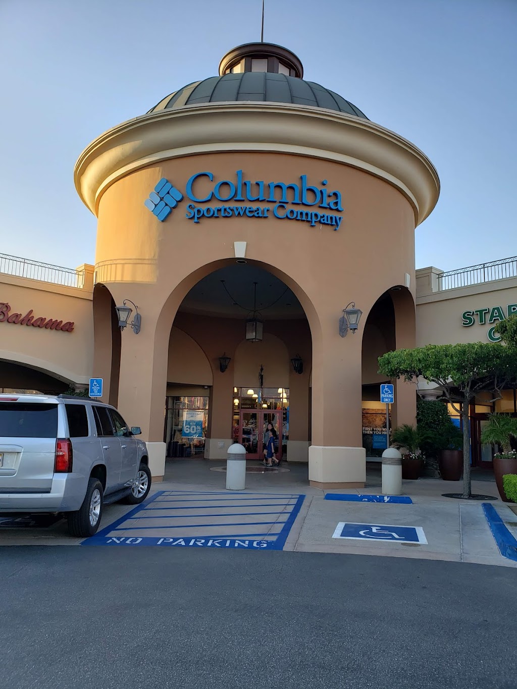 Columbia Factory Store | 48750 Seminole Dr Ste 104, Cabazon, CA 92230 | Phone: (951) 922-9575