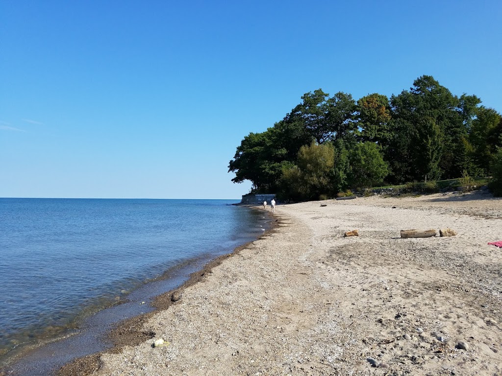 Lake Erie Beach Park | 9568 Lake Shore Rd, Angola, NY 14006, USA | Phone: (716) 549-0970