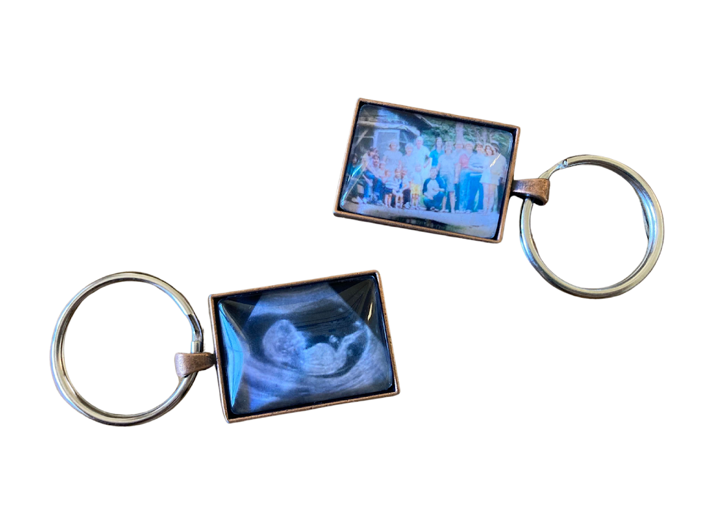 Photo Jewelry Keepsakes | 2636 Candlewick Ct, Murfreesboro, TN 37127 | Phone: (931) 434-7219