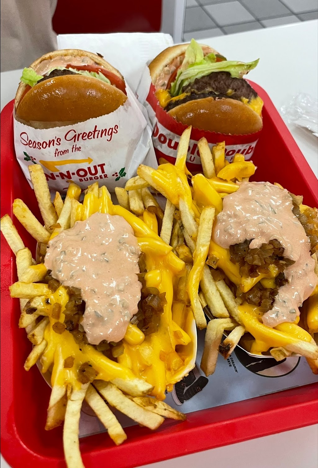 In-N-Out Burger | 920 E Playa Del Norte Dr, Tempe, AZ 85281, USA | Phone: (800) 786-1000