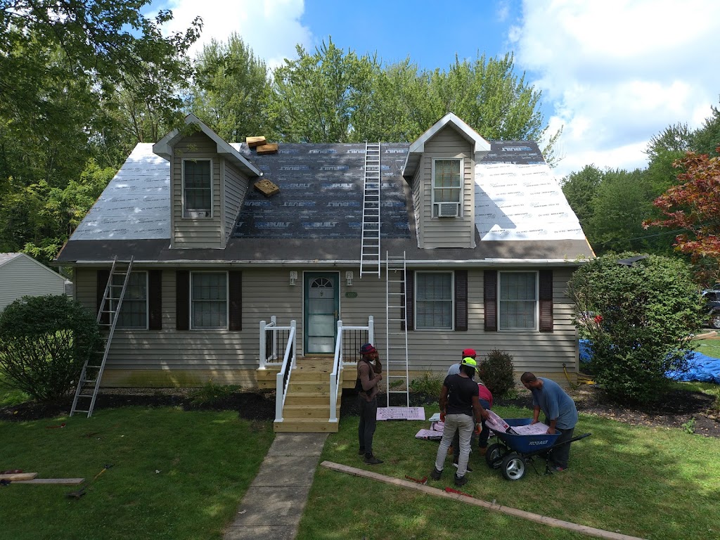 Robinhood Roofing | 11907 Longmead Ave, Cleveland, OH 44135, USA | Phone: (440) 263-6281