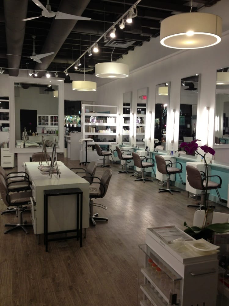 Johnny Rodriguez the Salon | 5403 W Lovers Ln, Dallas, TX 75209, USA | Phone: (214) 987-1919