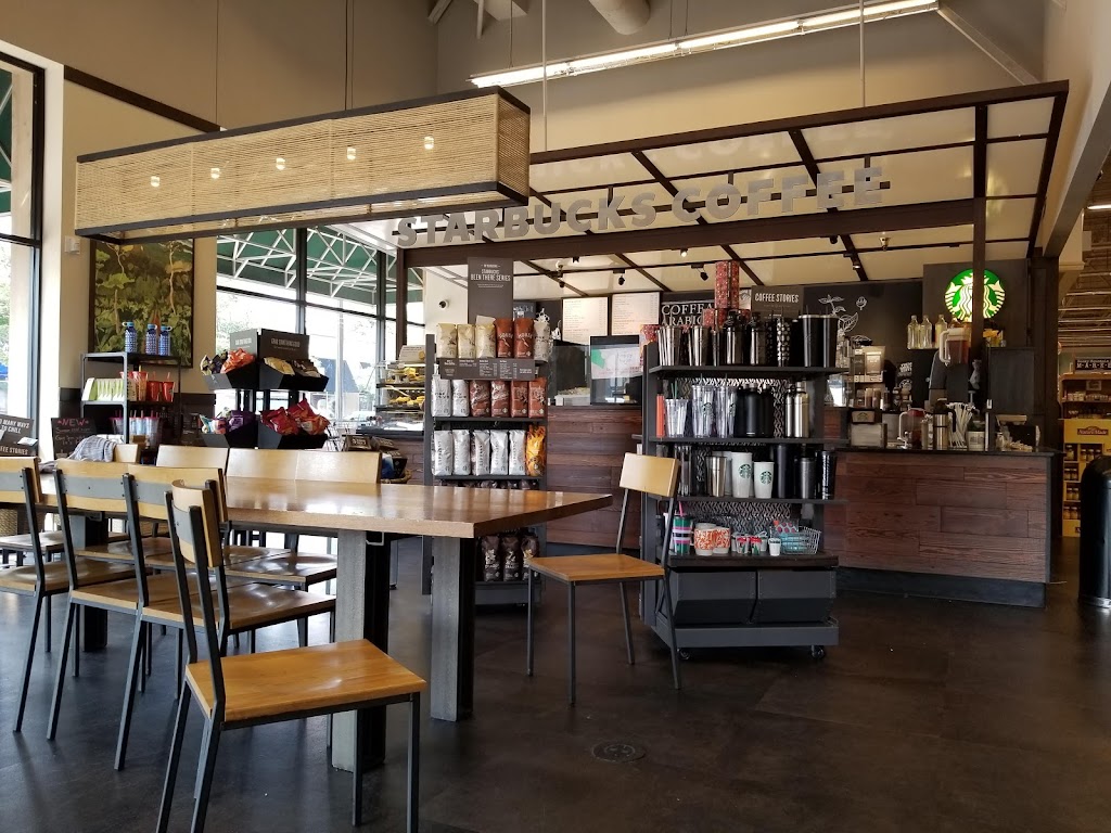 Starbucks | 200 Quebec St, Denver, CO 80230, USA | Phone: (303) 340-5843