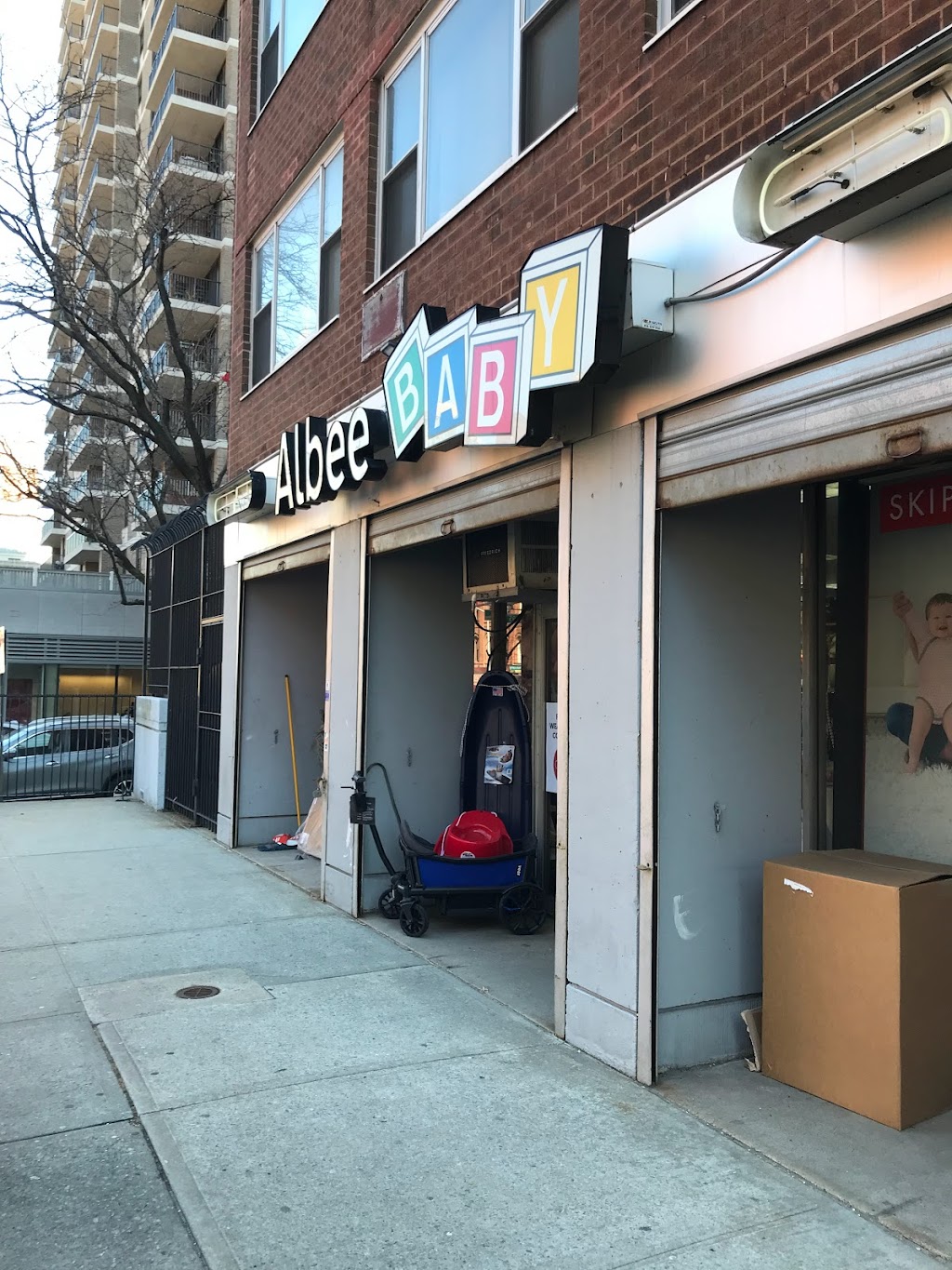 AlbeeBaby | 715 Amsterdam Ave, New York, NY 10025, USA | Phone: (212) 662-7337