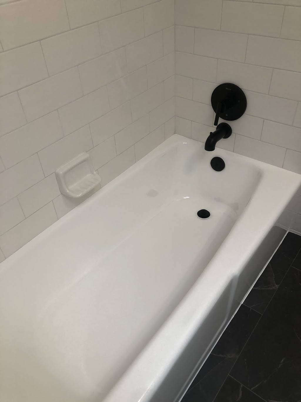 American Bathtub Refinishing | 8900 Thornton Rd Suite 20, Stockton, CA 95209, USA | Phone: (209) 509-4684