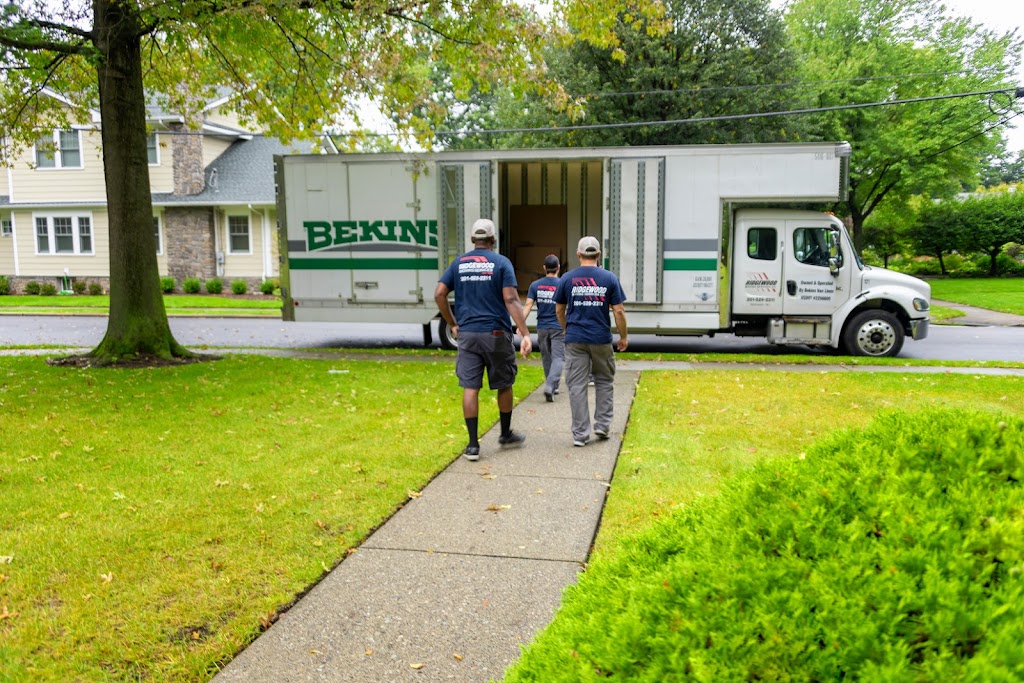 Ridgewood Moving Services: NJ Moving Companies | Bergen County | 575 Corporate Dr #405, Mahwah, NJ 07430, USA | Phone: (201) 529-2211