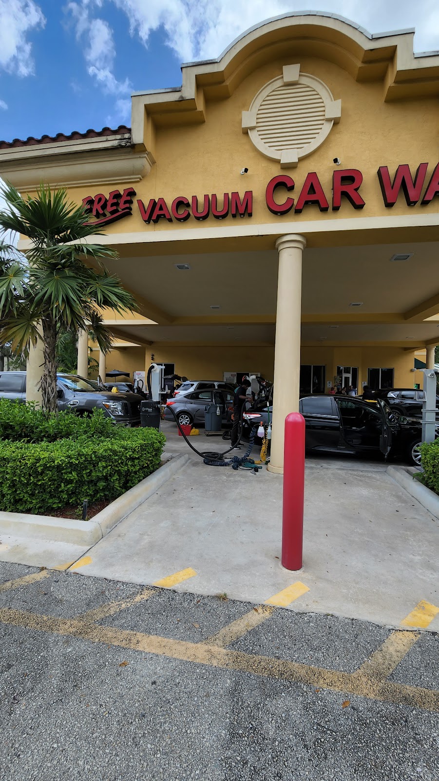 El Car Wash- Sunrise | 2250 N Nob Hill Rd, Sunrise, FL 33322 | Phone: (305) 603-9565