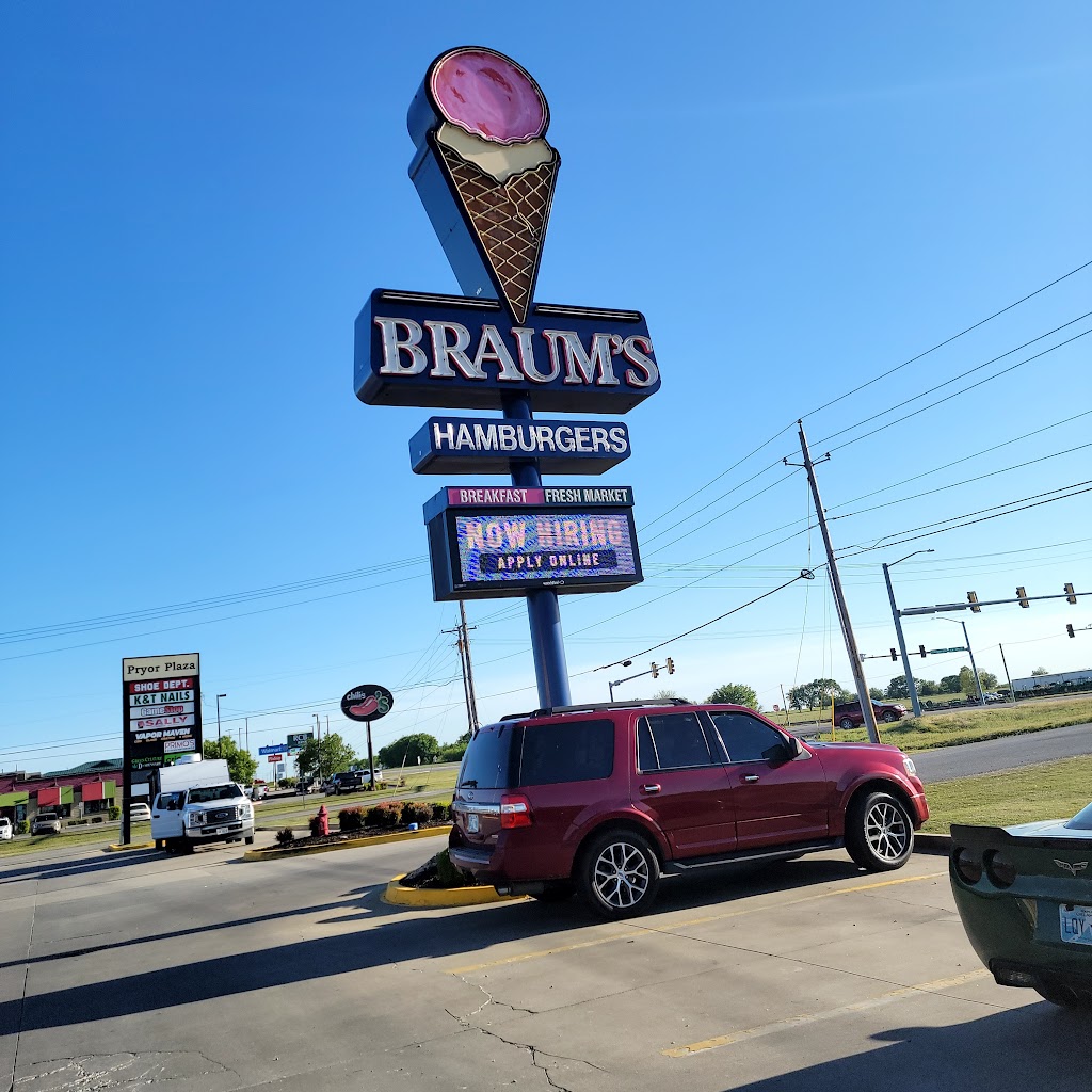 Braums Ice Cream & Dairy Store | 101 Steve Berry Blvd, Pryor, OK 74361, USA | Phone: (918) 825-1606