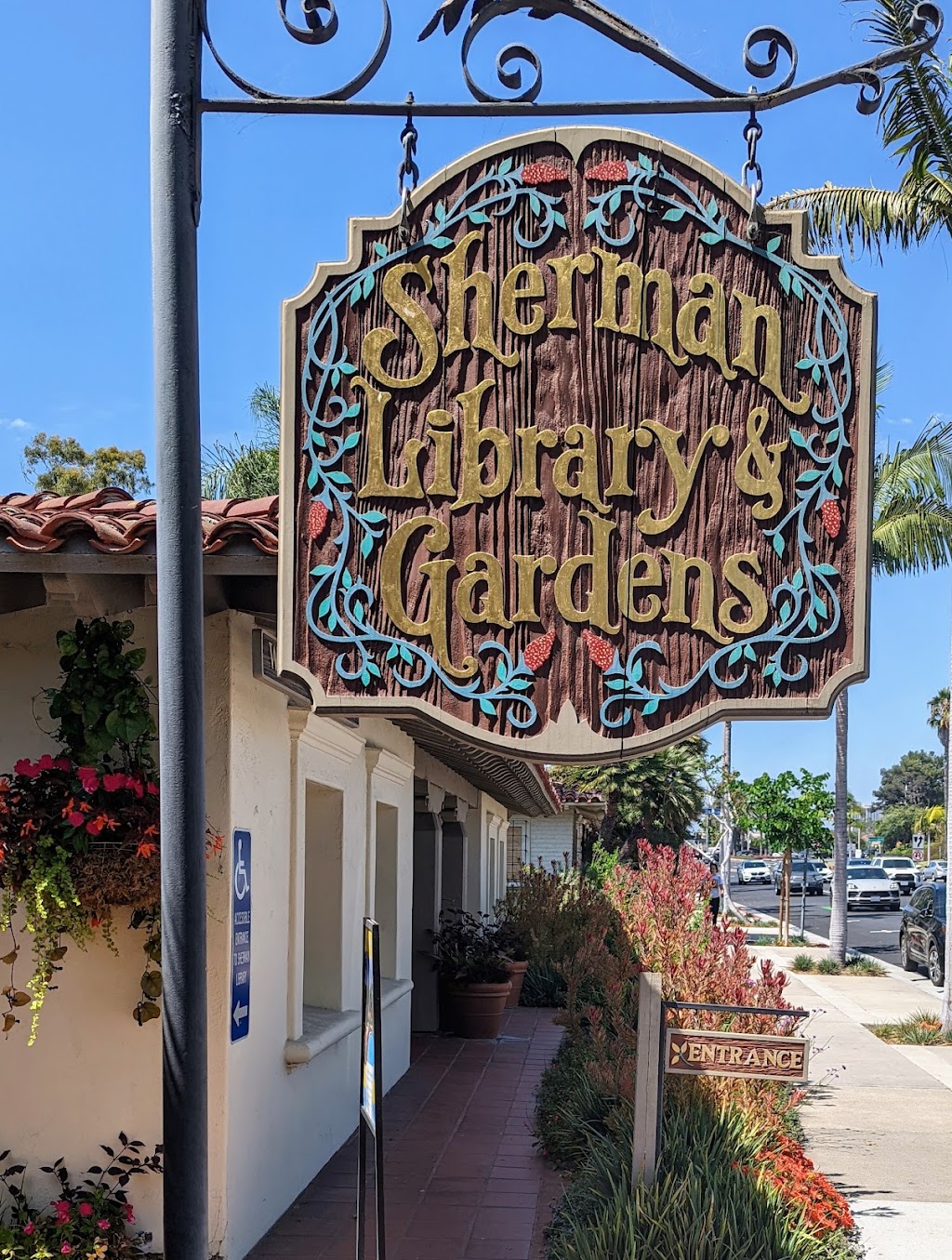 Sherman Library & Gardens | 2647 East Coast Hwy, Corona Del Mar, CA 92625, USA | Phone: (949) 673-2261