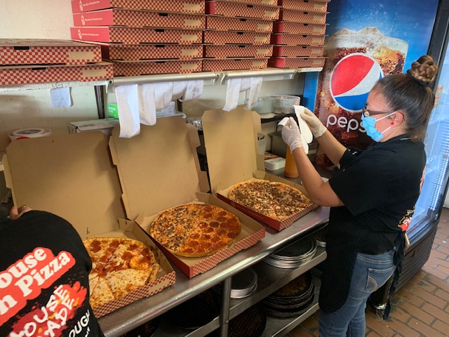 Pizza Inn | 114 N Cedar Ridge Dr, Duncanville, TX 75116, USA | Phone: (972) 296-5258