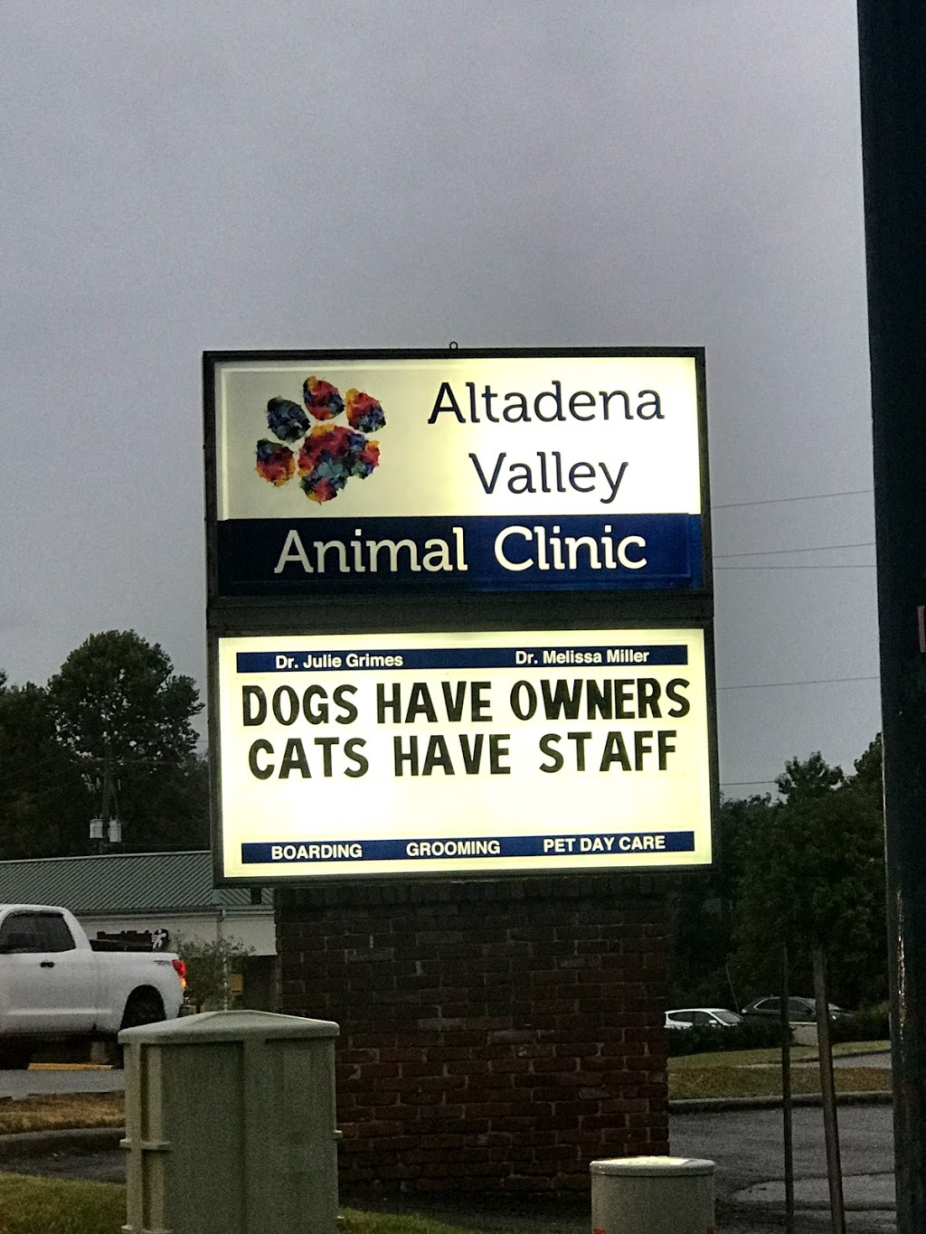 Altadena Valley Animal Clinic | 2898 Acton Rd, Birmingham, AL 35243, USA | Phone: (205) 967-7383