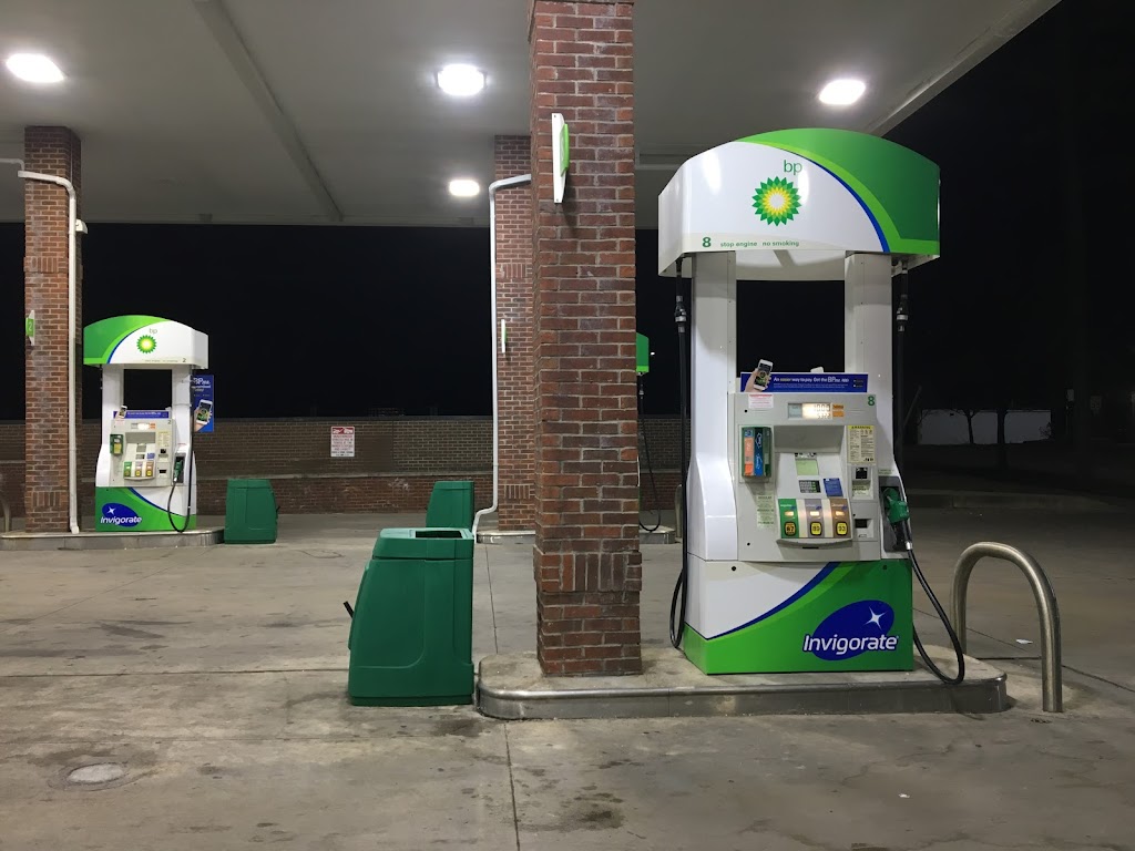 bp | 16059 Southfield Rd, Allen Park, MI 48101, USA | Phone: (313) 914-4513