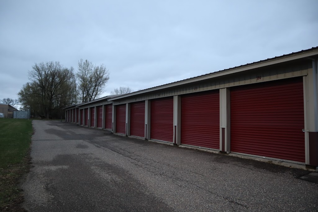 KO Storage of Hastings | 2699 Commerce Dr, Hastings, MN 55033 | Phone: (651) 364-6445