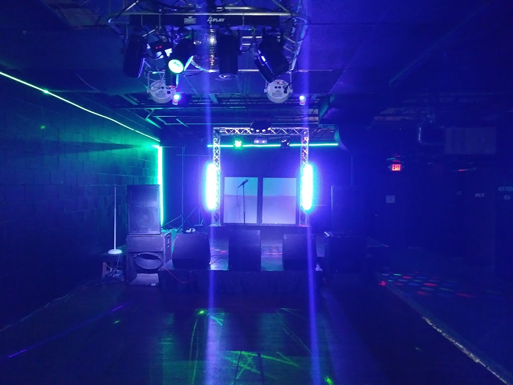 Union Station Night Club | 9302 Blue Lick Rd, Okolona, KY 40229 | Phone: (502) 969-6398