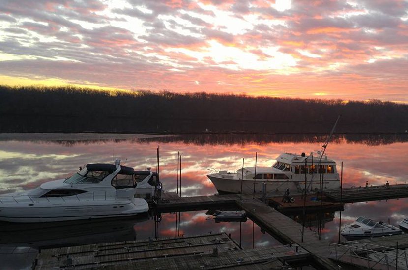 Coeymans Landing Marine Services | 20 Marina Dr, Coeymans, NY 12045, USA | Phone: (518) 756-7400