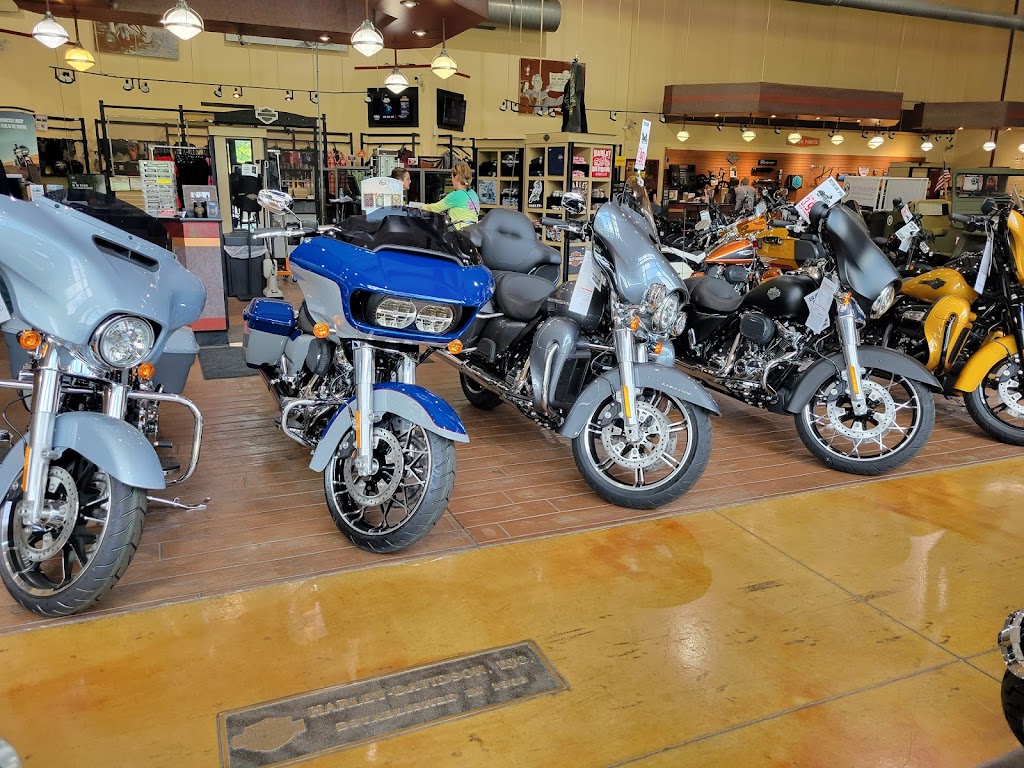 Gold Star Harley-Davidson | 2435 US-67, Festus, MO 63028, USA | Phone: (636) 931-8700