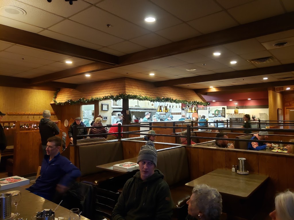 Detellos Pizza & Pasta | 6207 Dell Rd, Eden Prairie, MN 55346, USA | Phone: (952) 934-0333