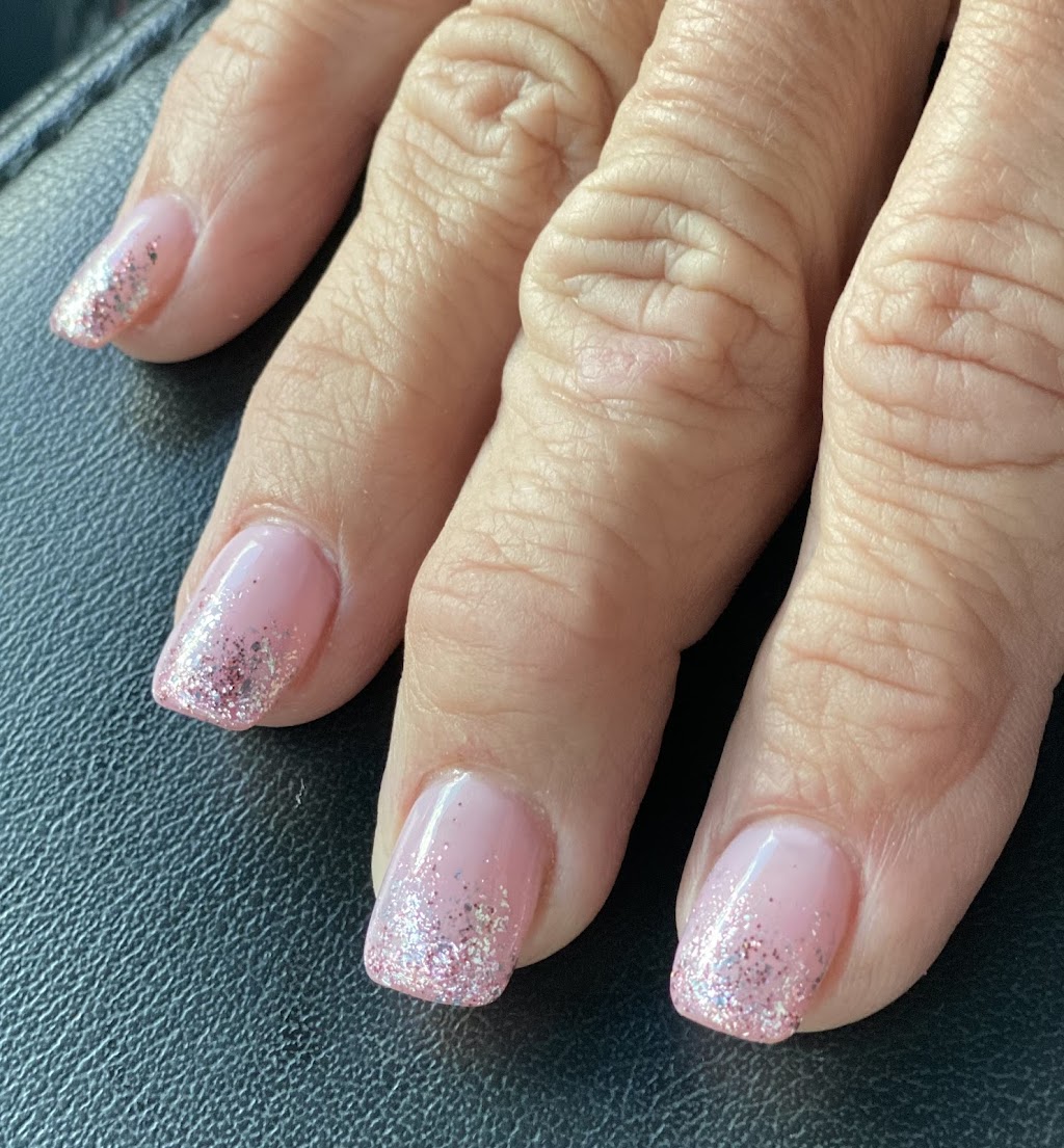 Diannas Nails Spa | 228 Paperjack Dr #7, New Richmond, WI 54017, USA | Phone: (715) 246-0030