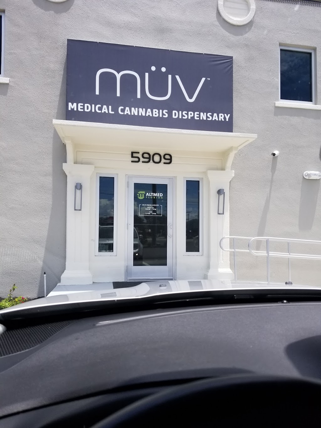 MÜV Dispensary Apollo Beach | 5999 N U.S. Hwy 41, Apollo Beach, FL 33572, USA | Phone: (833) 880-5420