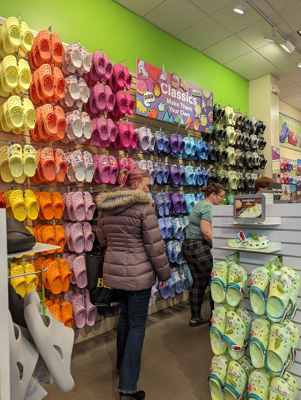 Crocs at Niagara Outlets Canada | 300 Taylor Rd #451, Niagara-on-the-Lake, ON L0S 1J0, Canada | Phone: (905) 988-1680