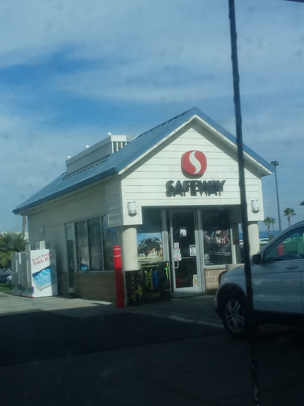 safeway fuel station