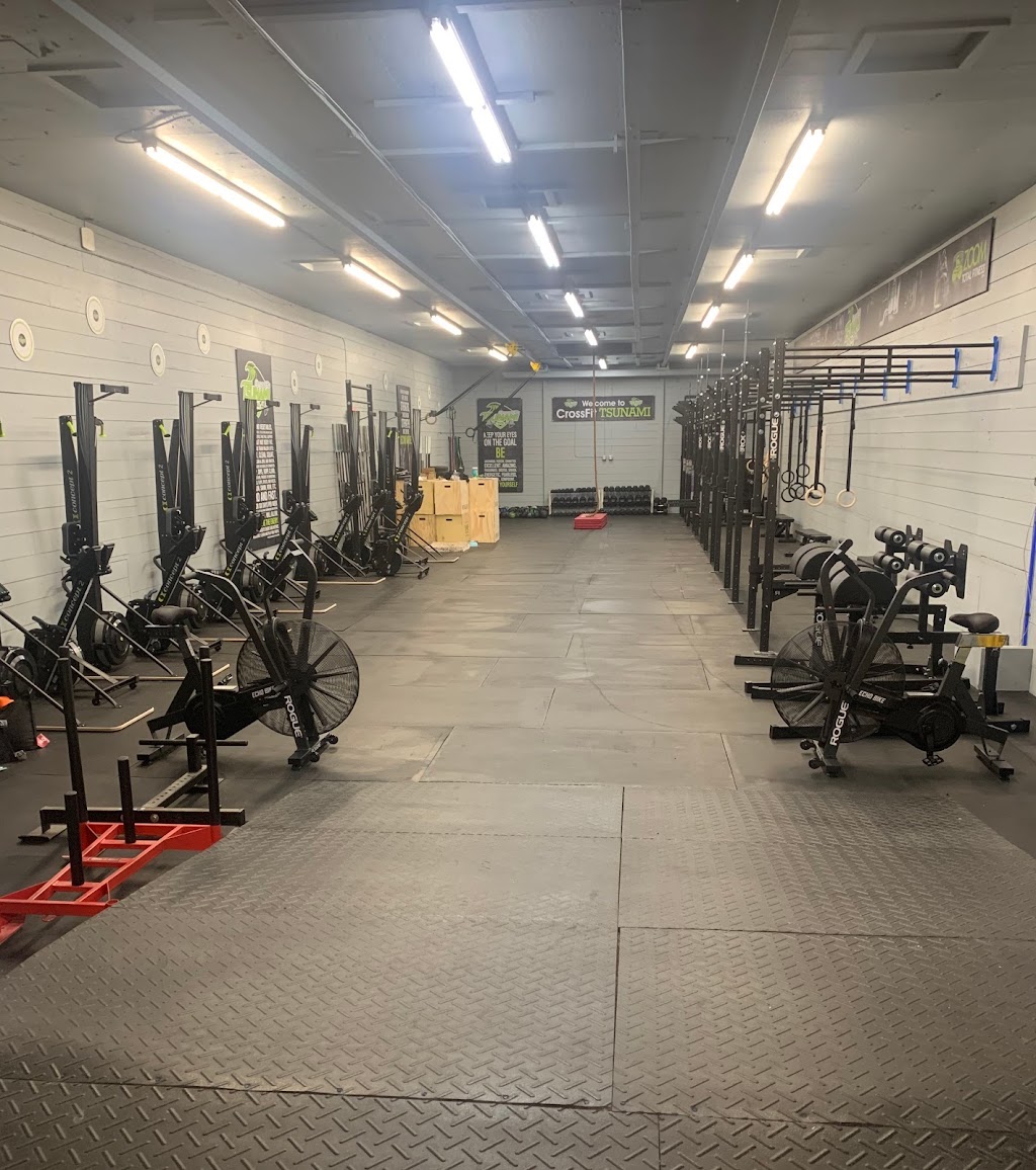 CrossFit Tsunami | 116 N Main St, Oakfield, NY 14125, USA | Phone: (585) 948-4844