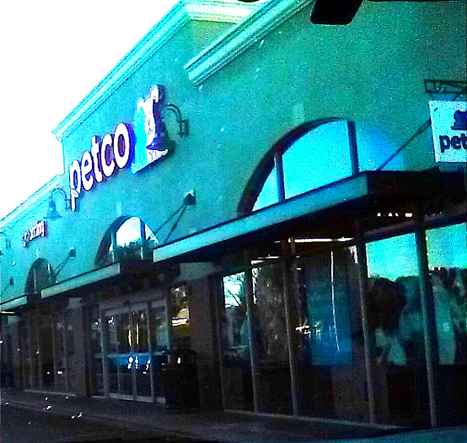 Petco | 22 Peninsula Center, Rolling Hills Estates, CA 90274, USA | Phone: (310) 377-3091