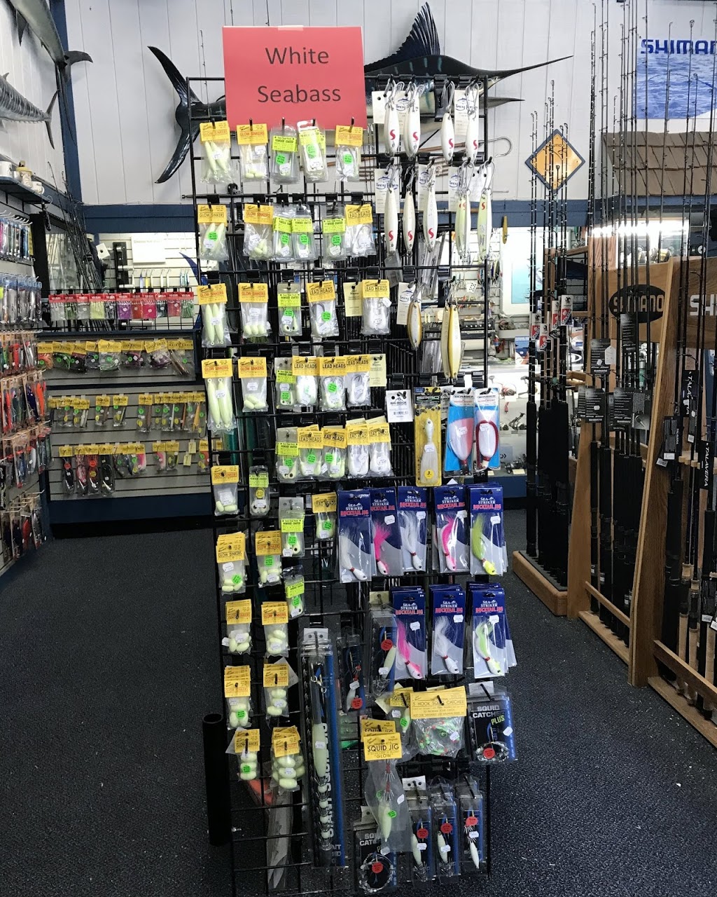 Pacific Edge Bait & Tackle | 5042 Edinger Ave, Huntington Beach, CA 92649, USA | Phone: (714) 840-4262