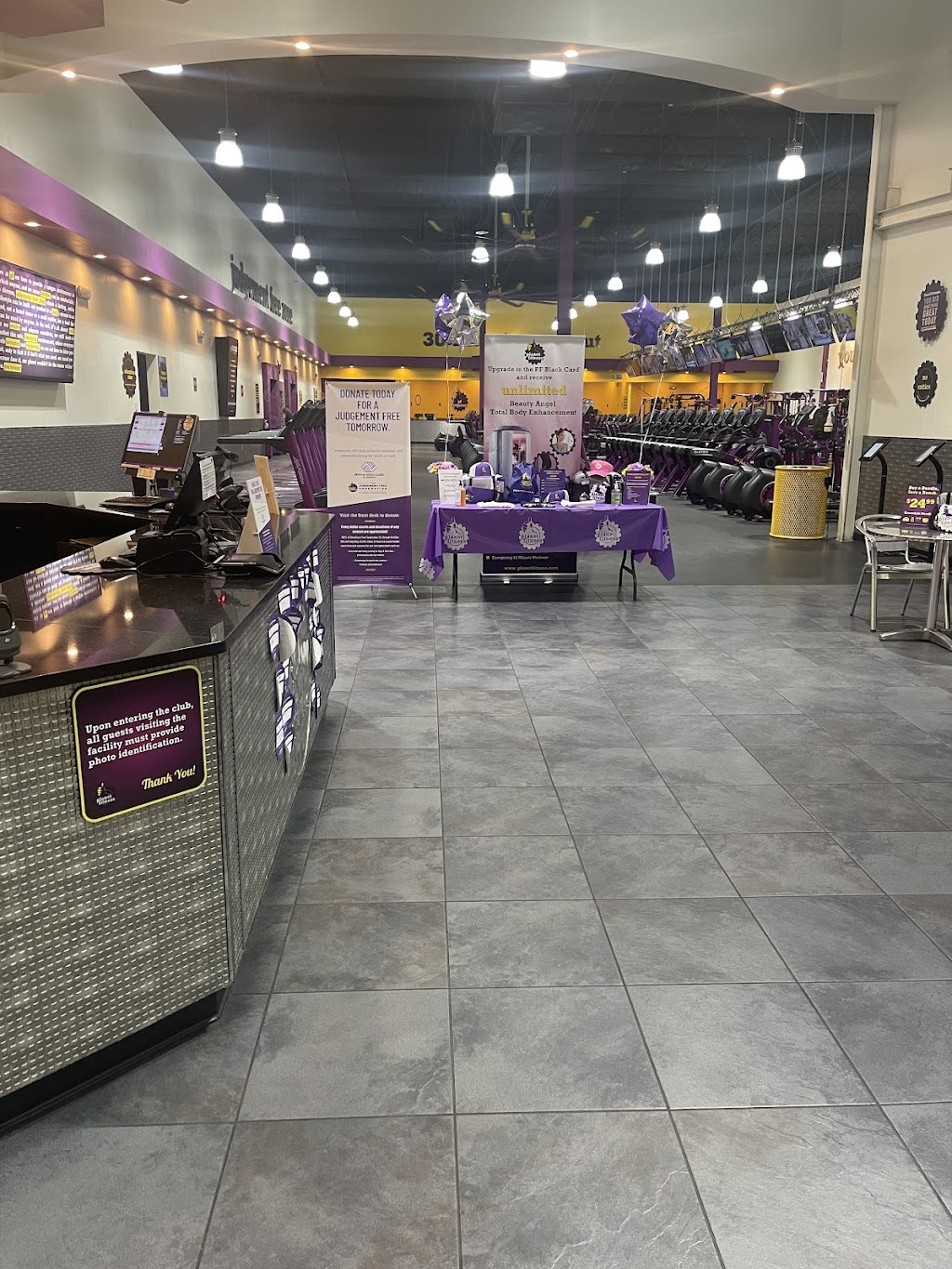 Planet Fitness | 1360 W Main St, Turlock, CA 95380, USA | Phone: (209) 777-4355