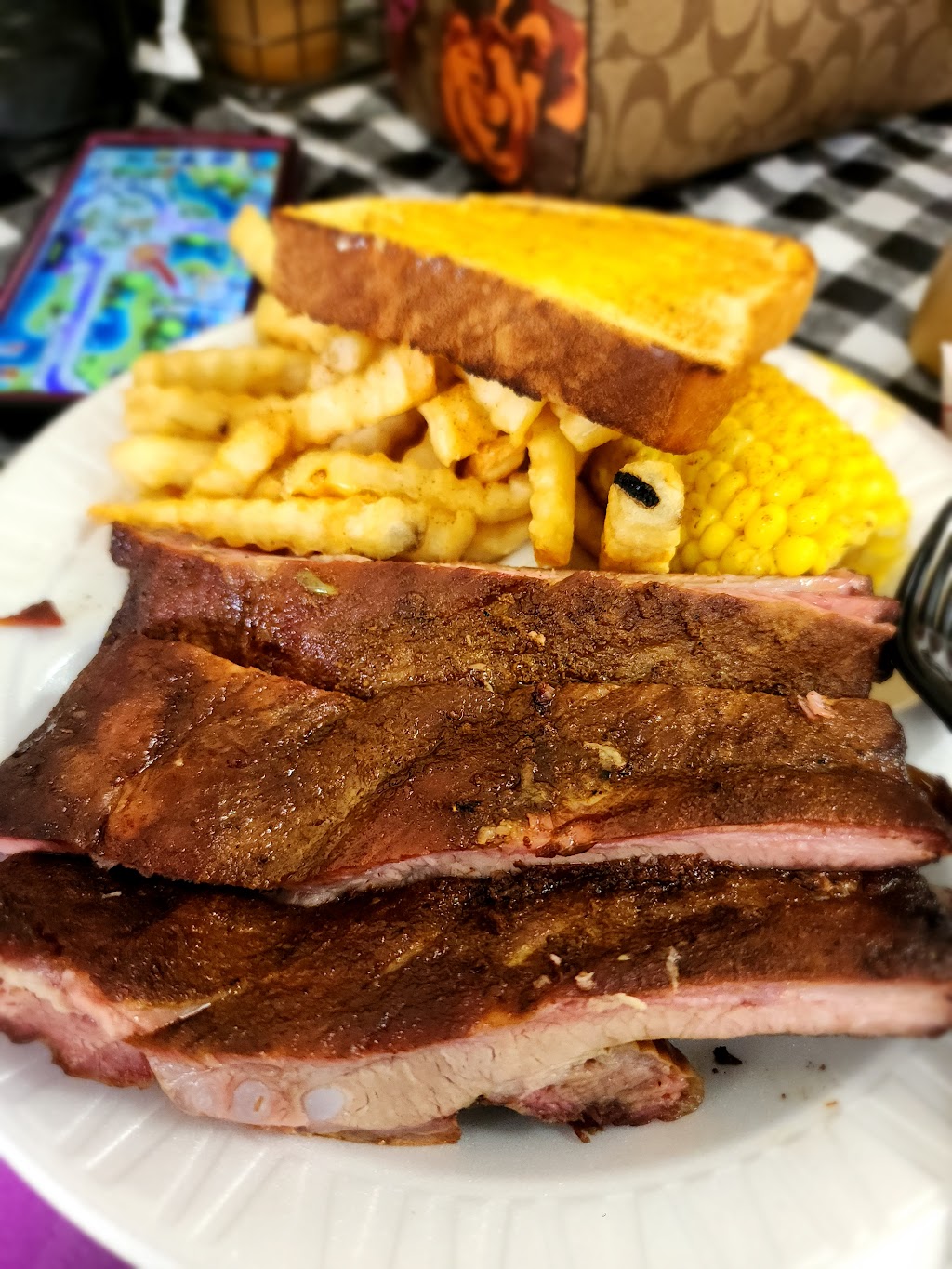 Gators BBQ | 8142 W Beaver St, Jacksonville, FL 32220, USA | Phone: (904) 683-4941