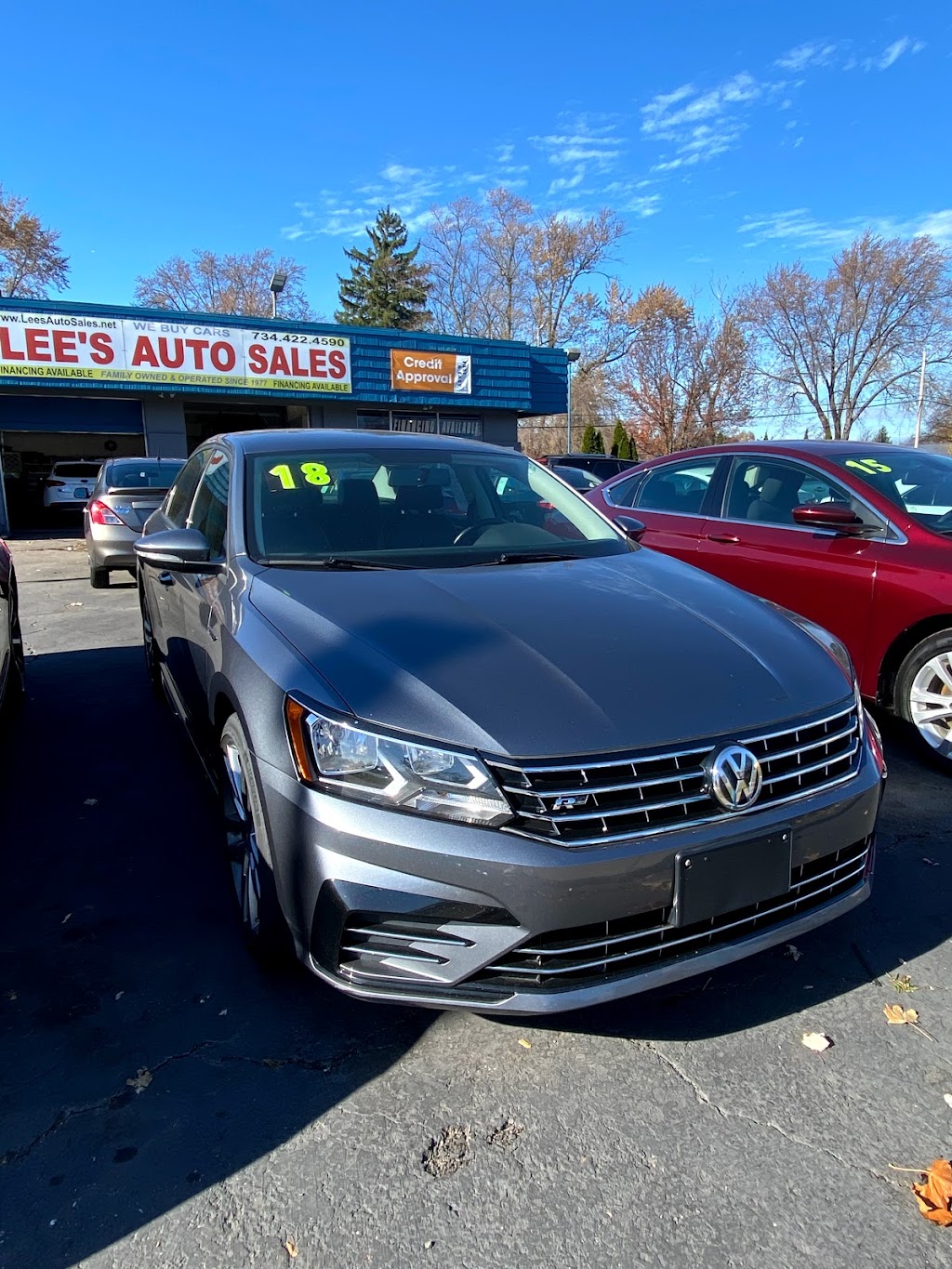 Lees Auto Sales INC. | 6969 Middlebelt Rd, Garden City, MI 48135, USA | Phone: (734) 422-4590