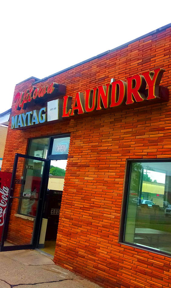 Uptown Laundry | 170 Northbound Gratiot Ave, Mt Clemens, MI 48043, USA | Phone: (586) 468-5509