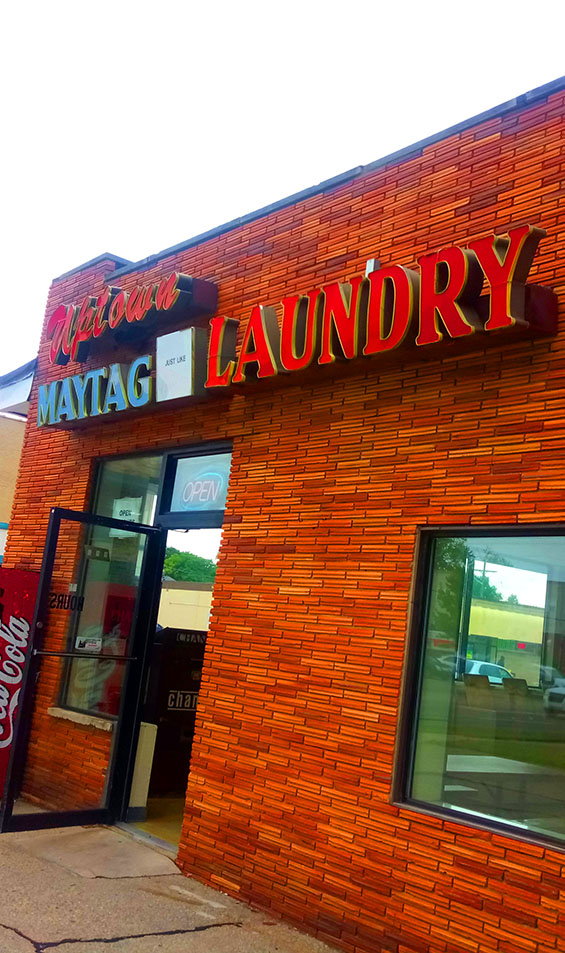 Uptown Laundry | 170 Northbound Gratiot Ave, Mt Clemens, MI 48043 | Phone: (586) 468-5509