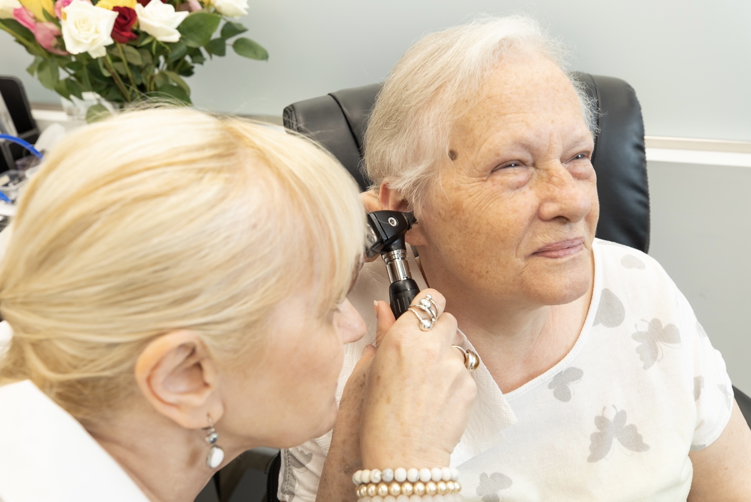 Bravo Hearing Centre | 160 Dundas St E Suite 203, Mississauga, ON L5A 1W4, Canada | Phone: (905) 897-2227