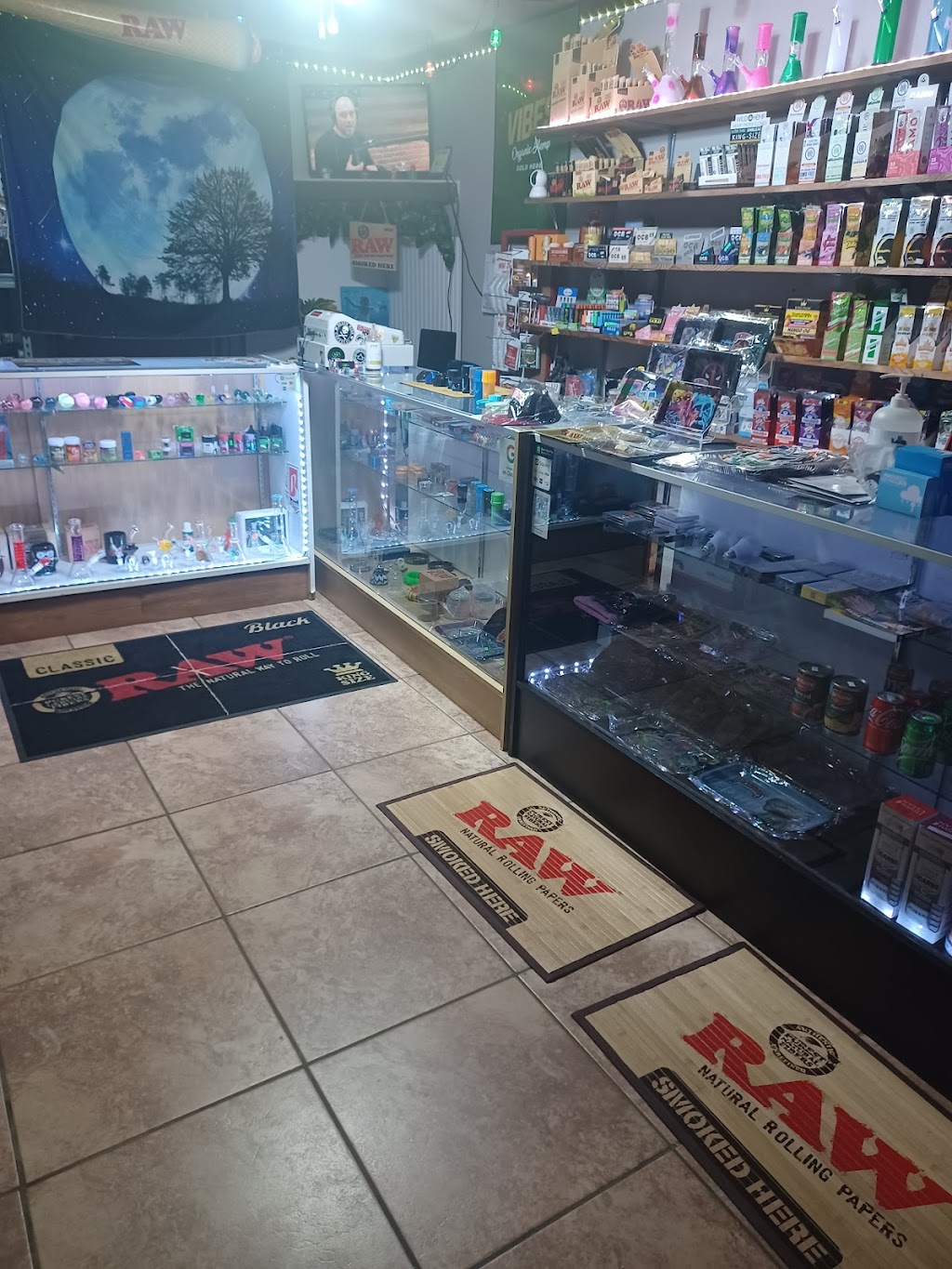 Infinite novelties & more | 1807 Roma Ave, Zapata, TX 78076, USA | Phone: (956) 298-0413